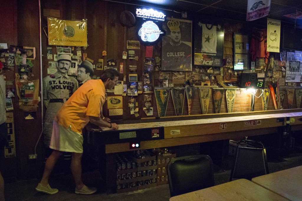 Time Out Tavern Dallas - Shuffleboard
